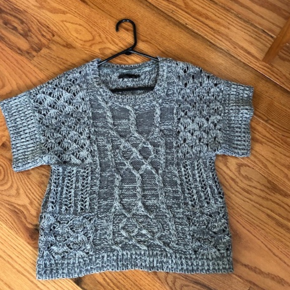 Unique Womens Prana Sweater Vest Size XS Gray EUC